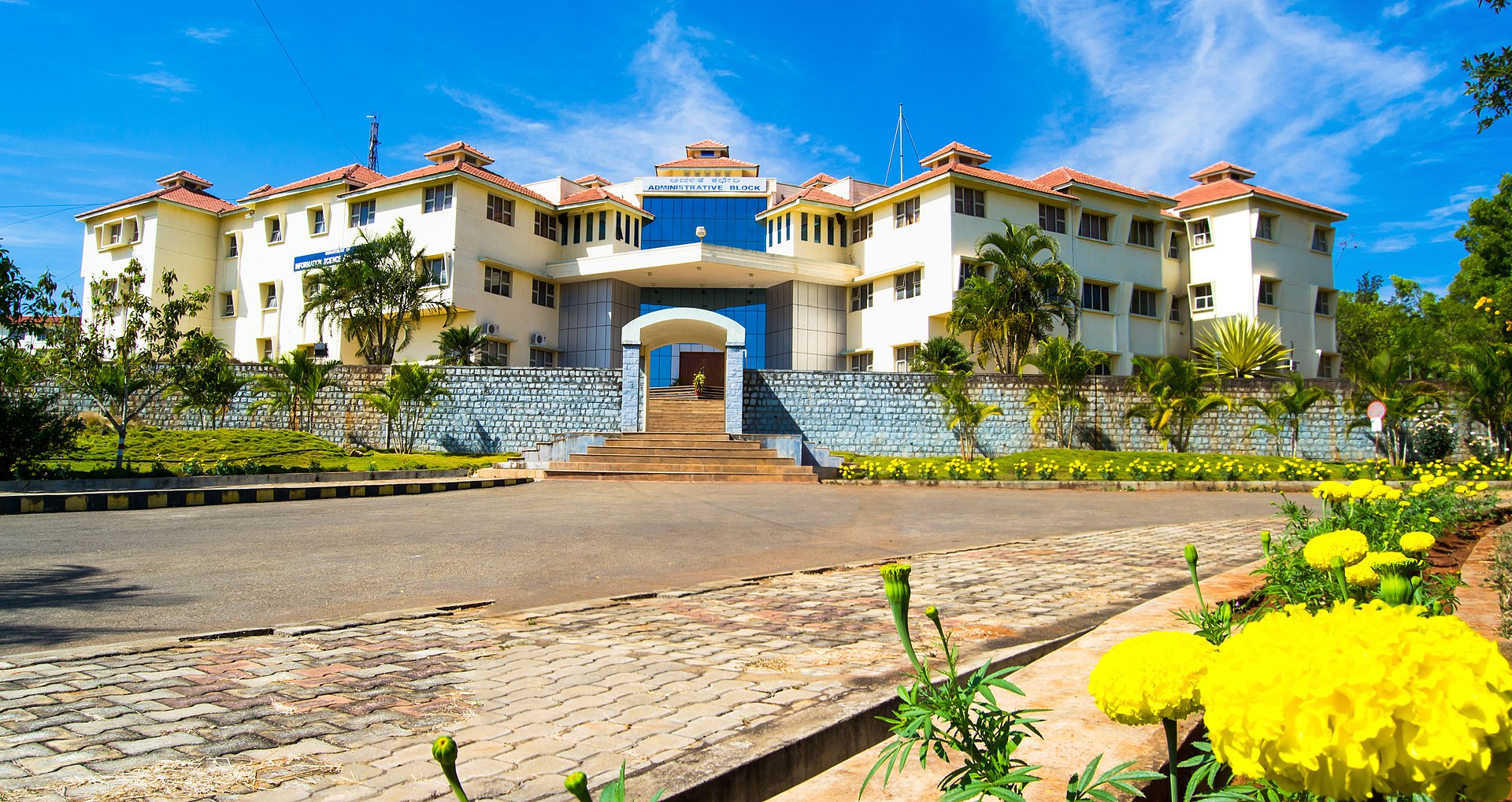 Homepage - Adichunchanagiri Institute of Technology